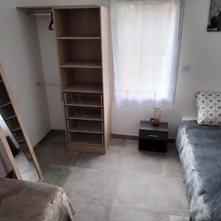 Holiday home Du Vieux Chene *