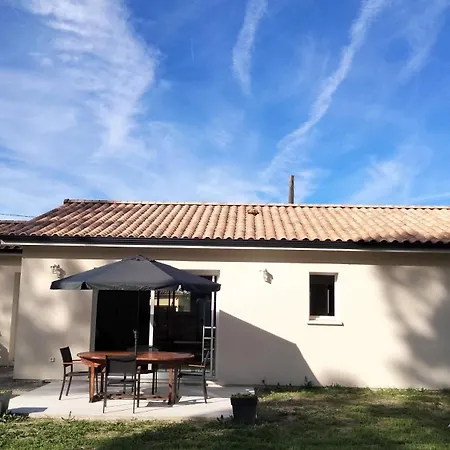 Holiday home Du Vieux Chene Reignac (Gironde)